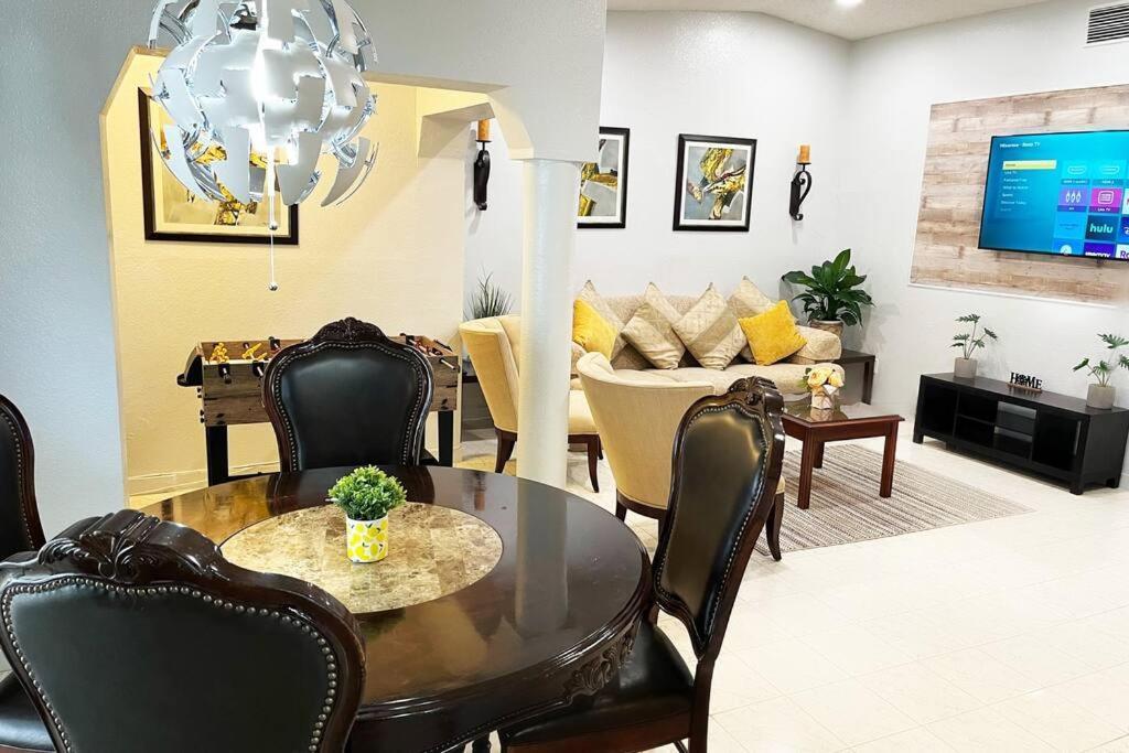 Вилла Amazing & Cozy Duplex Near Zoo Miami ! Экстерьер фото